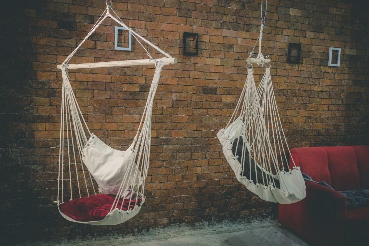 The Beds Ever Hostel (Adults Only) Bangkok Exteriör bild